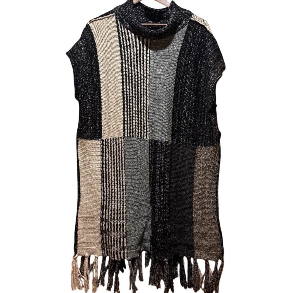 Multicolored Pullover Sleeveless Poncho Sweater Multicolored Women's OS‎